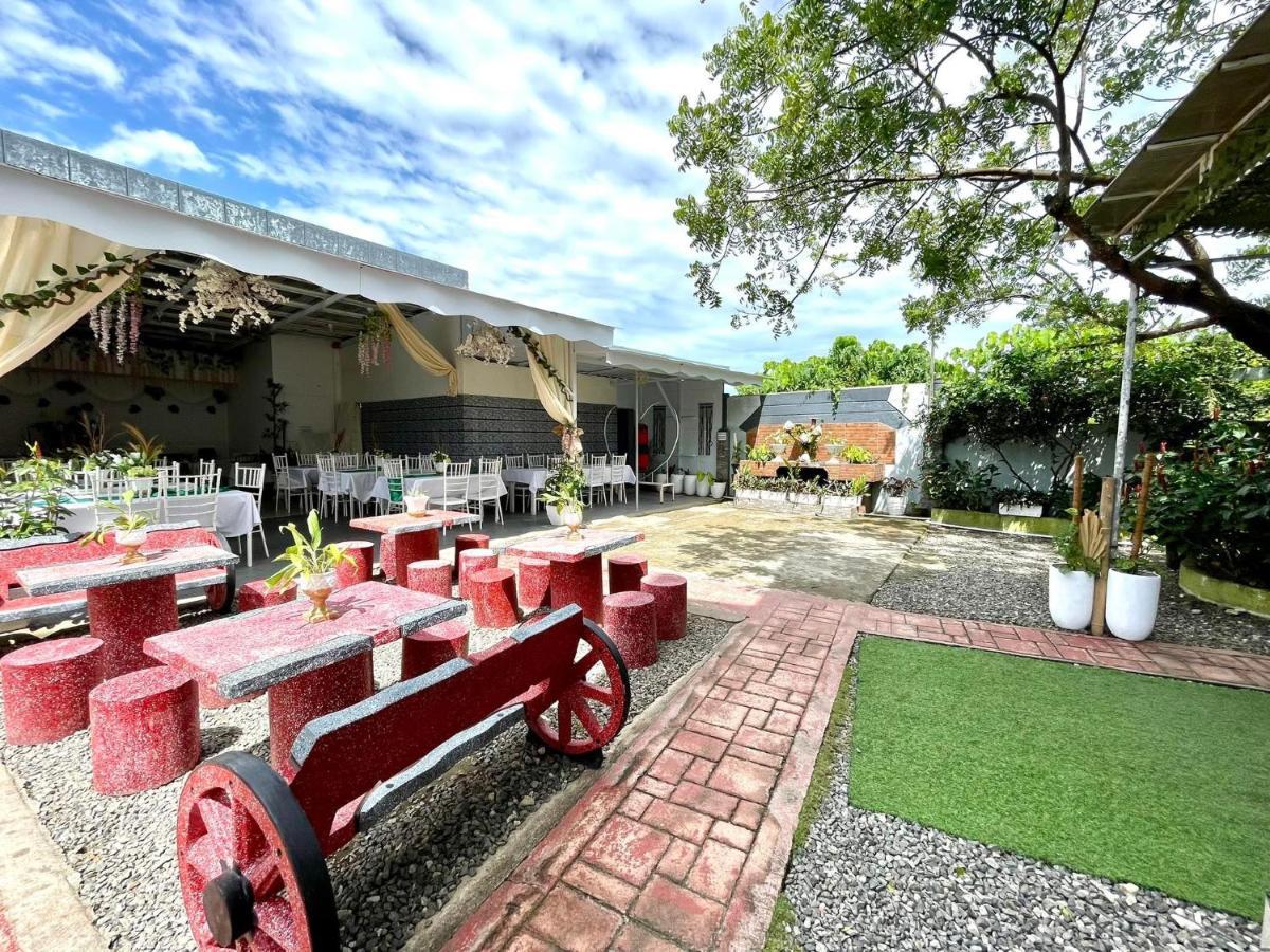 Little Rock Cebu Hotel Đảo Mactan Ngoại thất bức ảnh