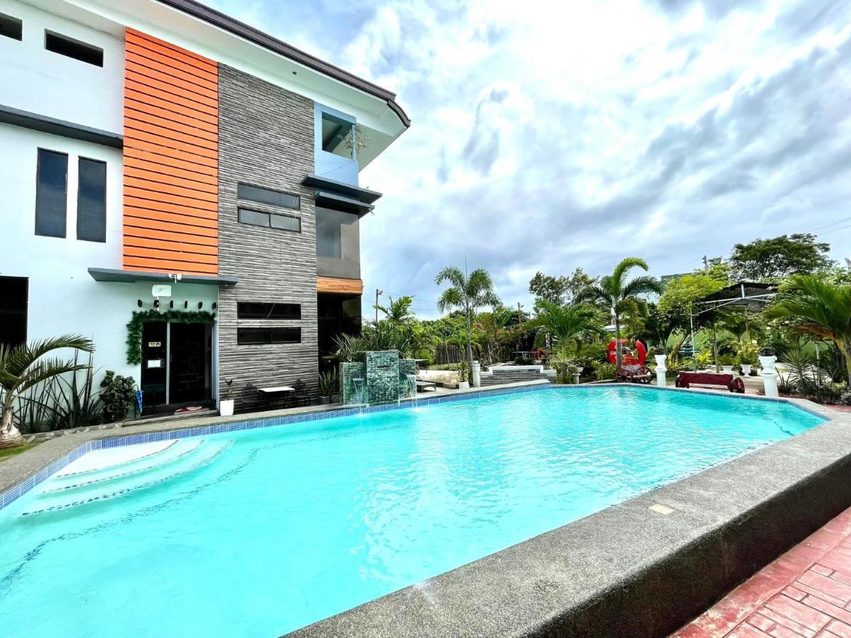 Little Rock Cebu Hotel Đảo Mactan Ngoại thất bức ảnh