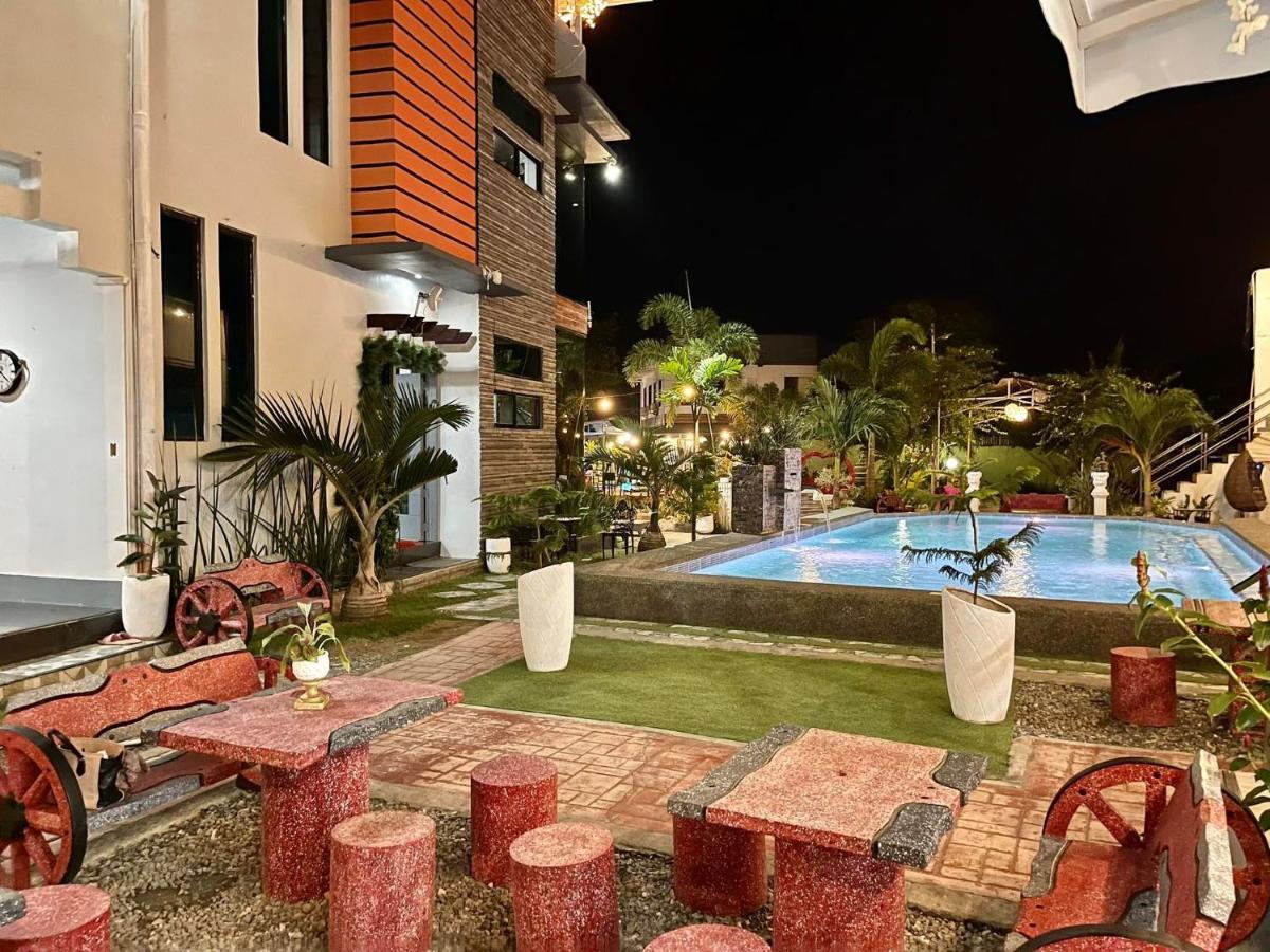 Little Rock Cebu Hotel Đảo Mactan Ngoại thất bức ảnh