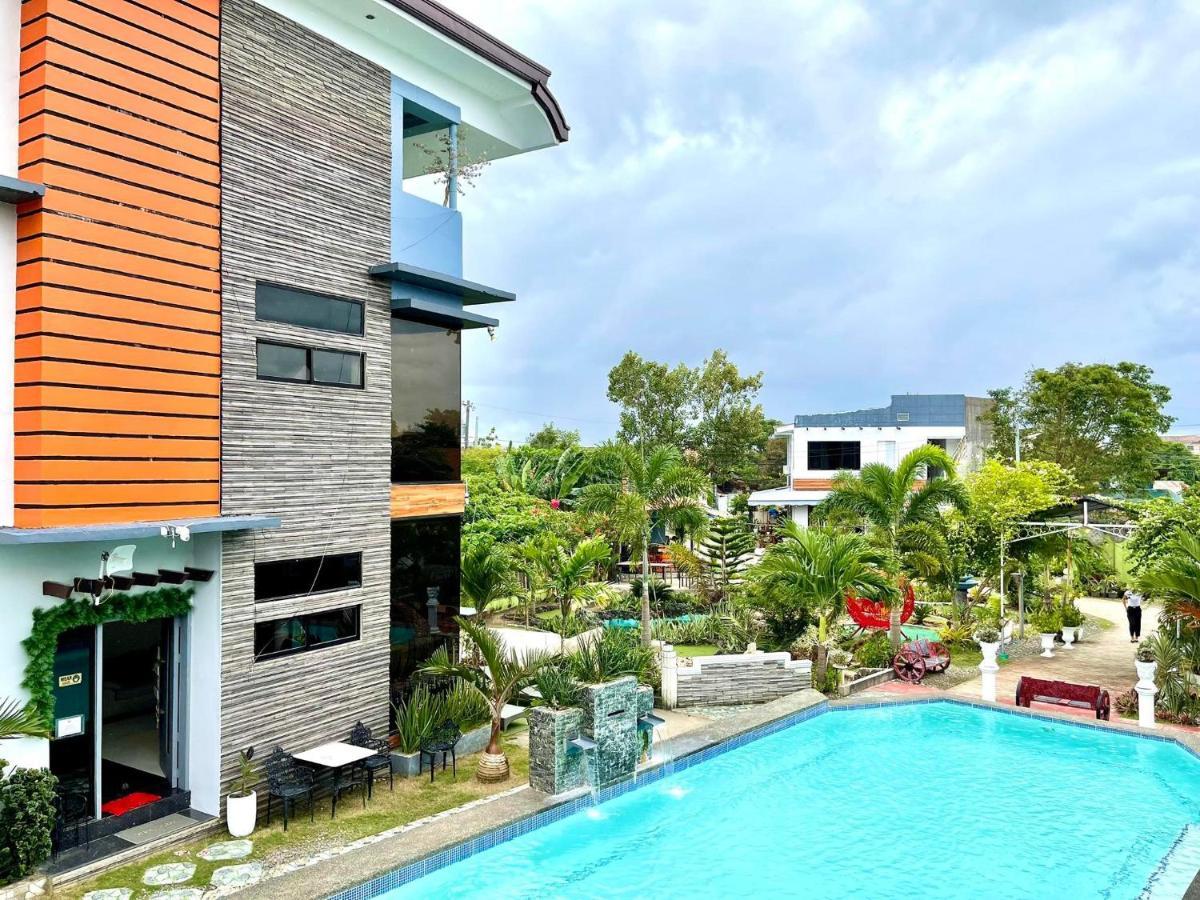 Little Rock Cebu Hotel Đảo Mactan Ngoại thất bức ảnh