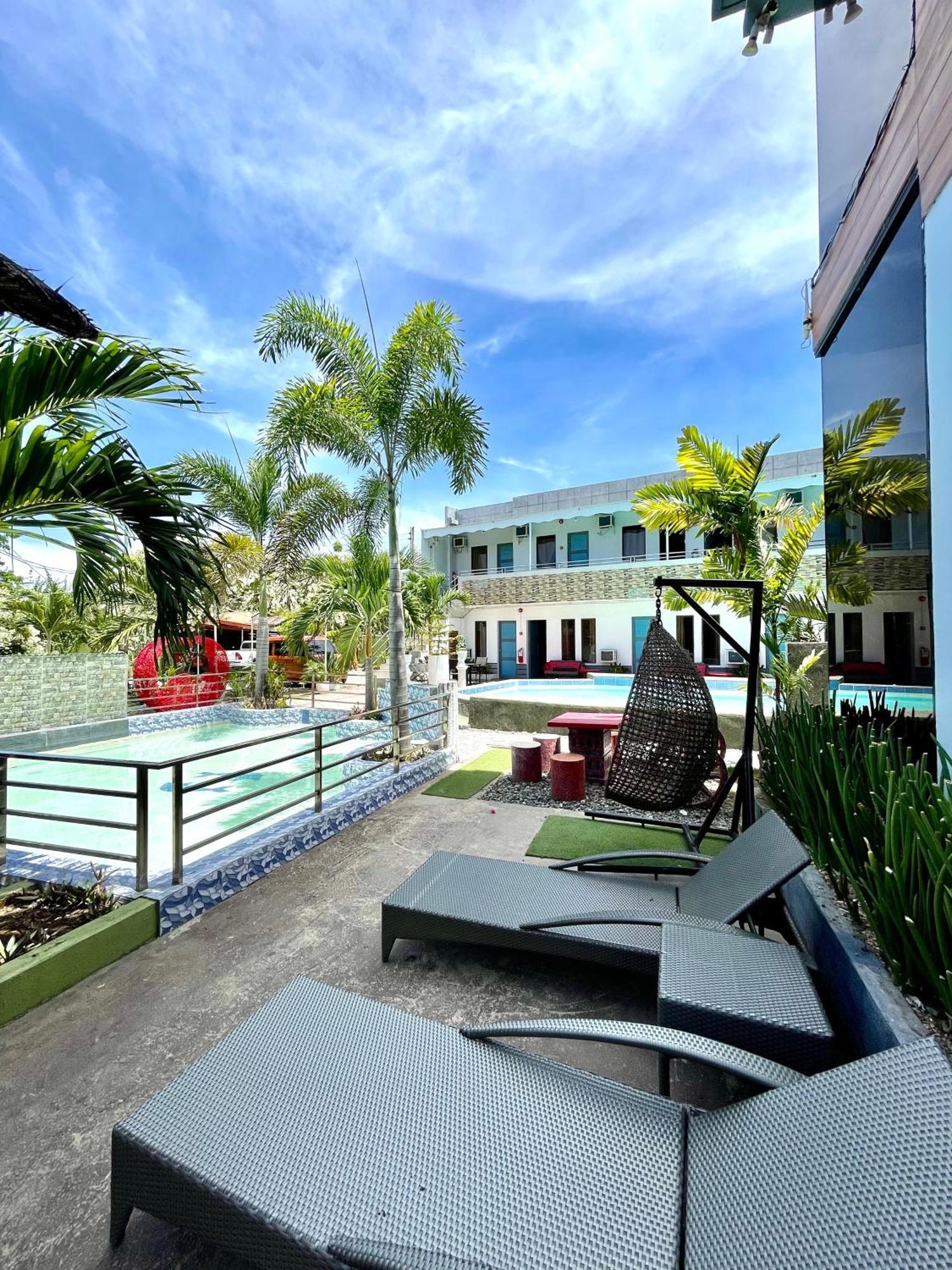 Little Rock Cebu Hotel Đảo Mactan Ngoại thất bức ảnh