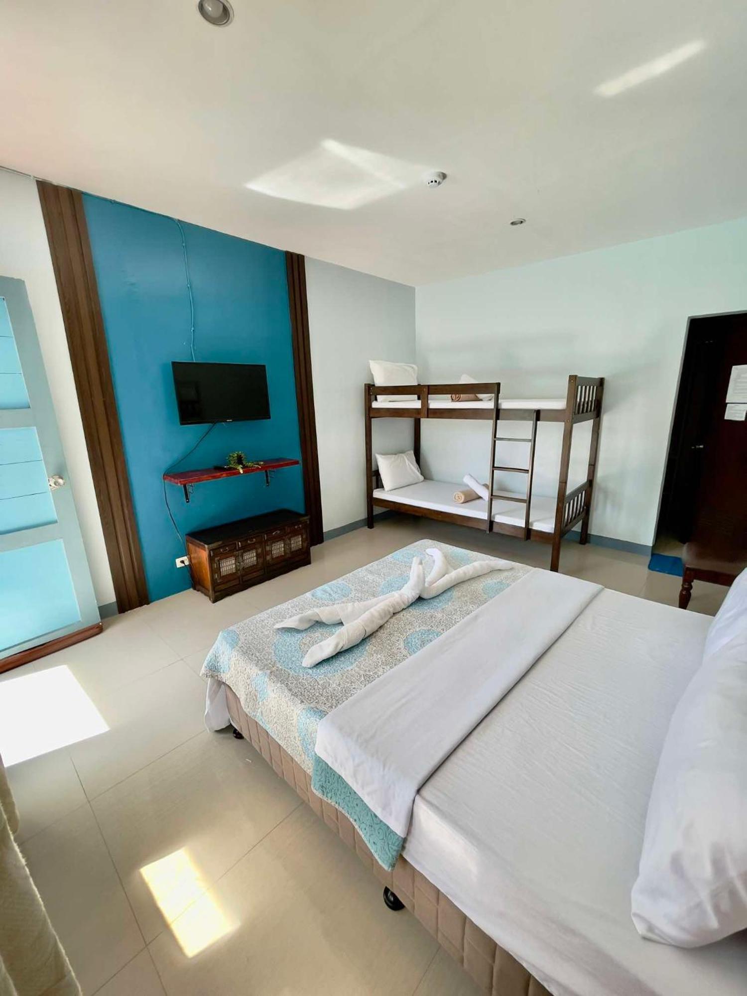 Little Rock Cebu Hotel Đảo Mactan Ngoại thất bức ảnh
