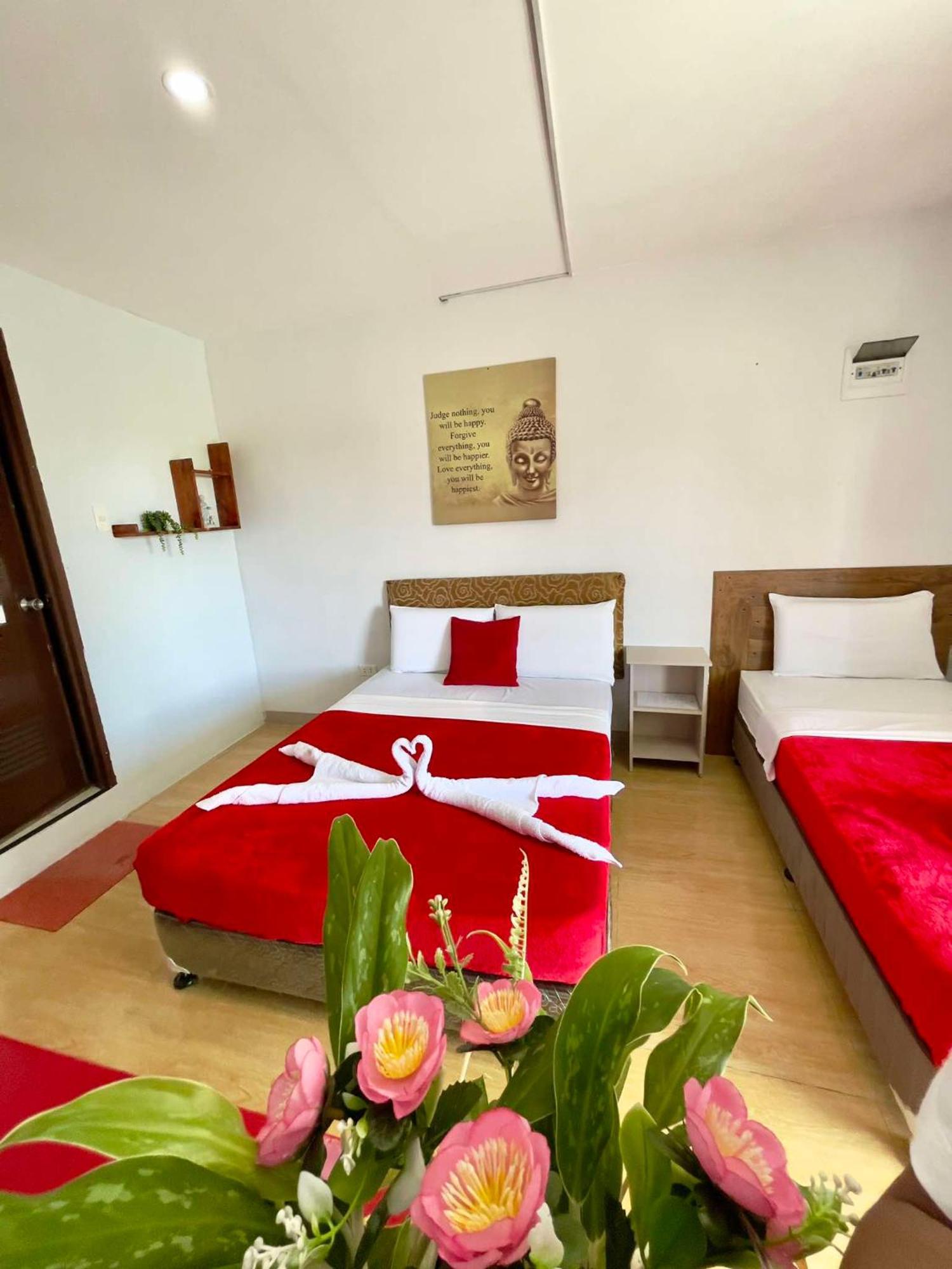 Little Rock Cebu Hotel Đảo Mactan Ngoại thất bức ảnh